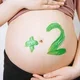 Ibu hamil anak kembar