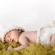 Bayi tidur lemas
