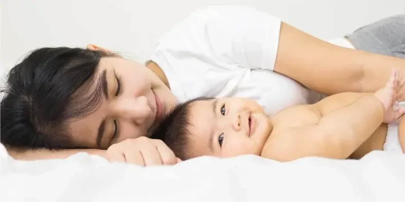 3 Posisi dan Tips agar Bisa Tidur Lebih Nyenyak Pasca Persalinan