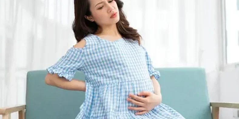 Wanita hamil sakit pinggang