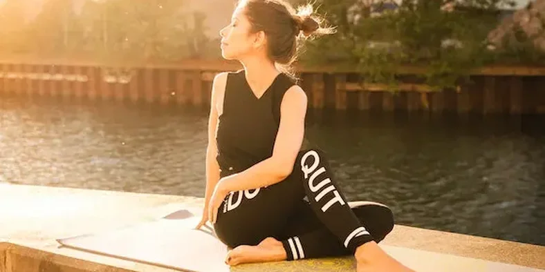 pose yoga untuk kesuburan wanita